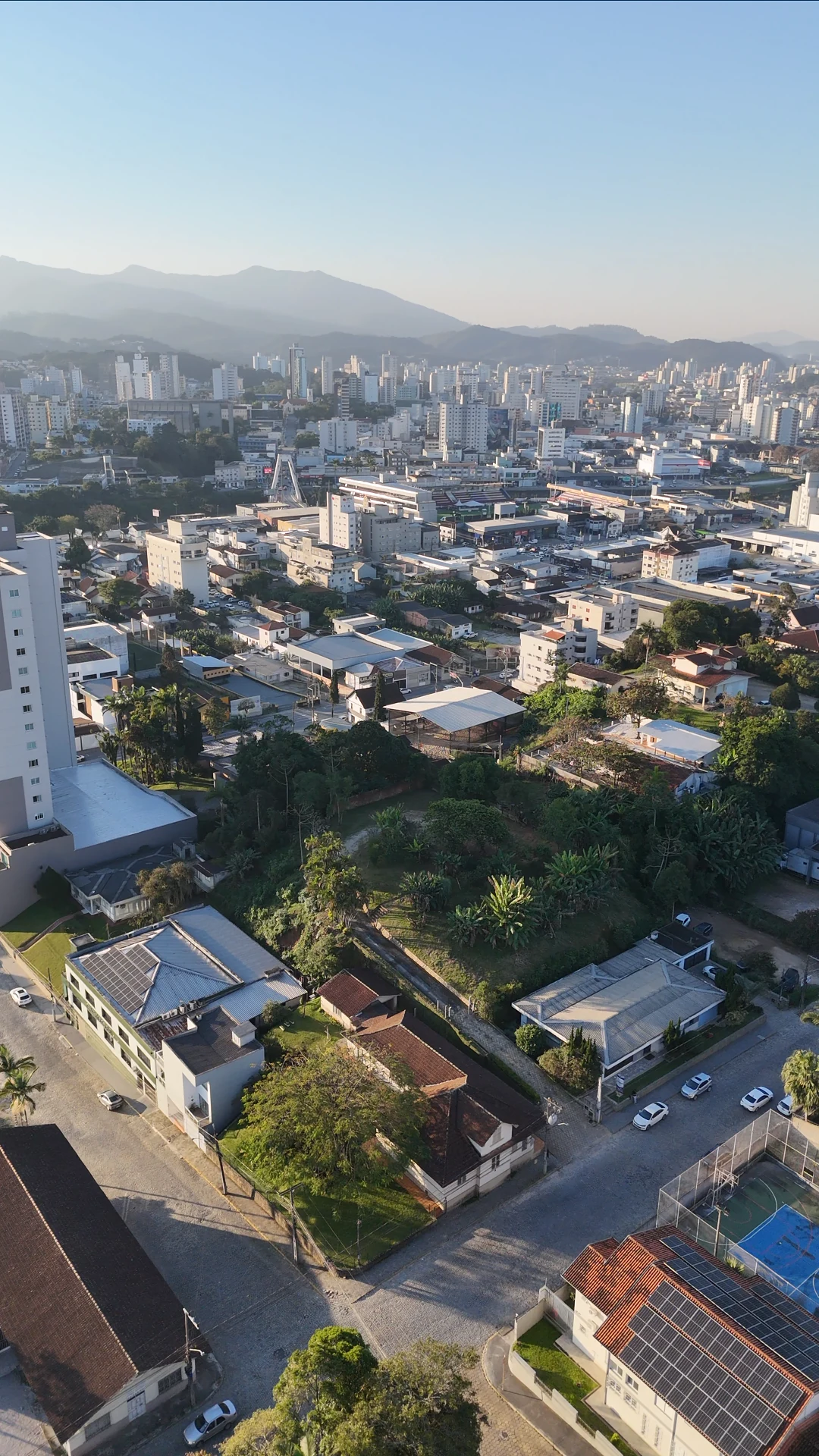 Vista aérea da região da Rua Tiradentes, em Brusque